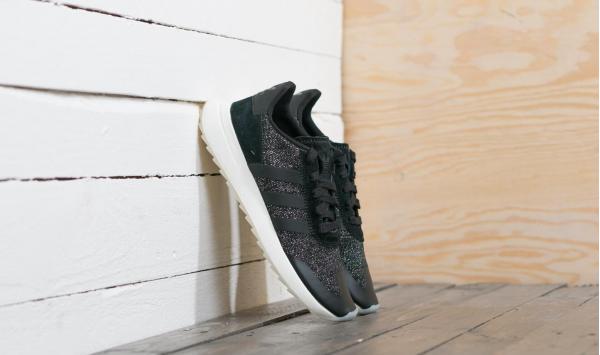adidas Flashback W Core Black/ Core Black/ Crystal White