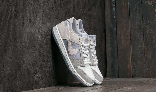 Nike SB Zoom Dunk Low Pro Wolf Grey/ Summit White-Clear