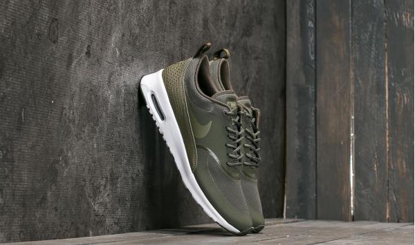 Nike W Air Max Thea Cargo Khaki/ Medium Olive/ White