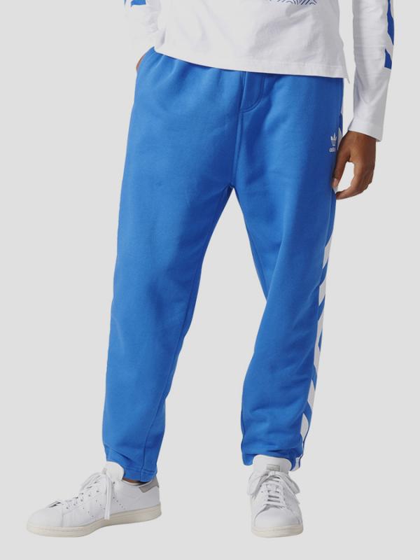 Tepláky adidas Originals NYC TAPER PANT Modrá