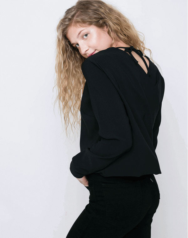 Makia Current Dark Navy XS