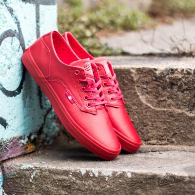 Radii Axel Triple Red Waxed Pebble Leather