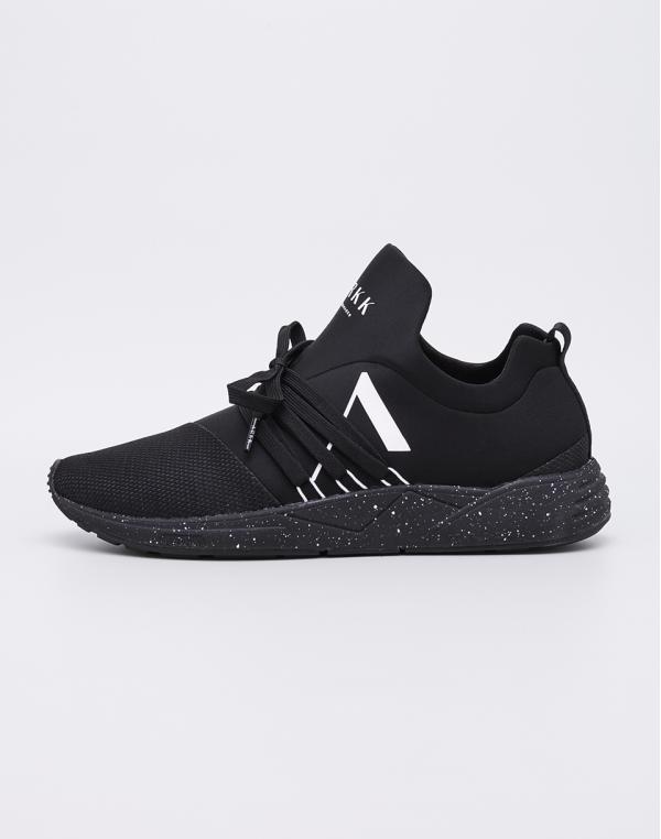 Arkk Copenhagen Raven Black 43