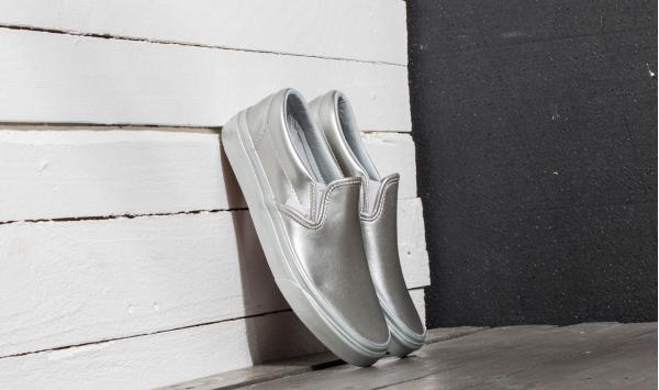Vans Classic Slip-On (Metallic Sidewall) Silver