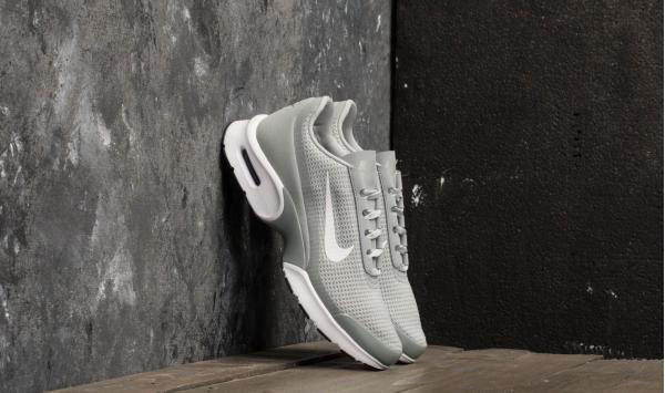 Nike Wmns Air Max Jewell Light Pumice/ White-Black