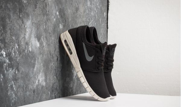 Nike Stefan Janoski Max Black/ Dark Grey-Gum Med Brown
