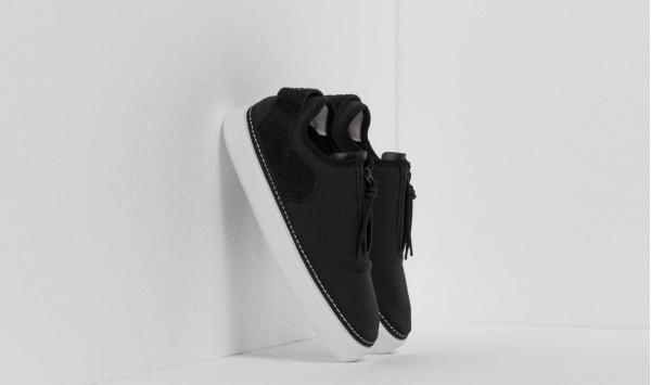 Y-3 Comfort Zip Core Black/ Crystal White/ Crystal White