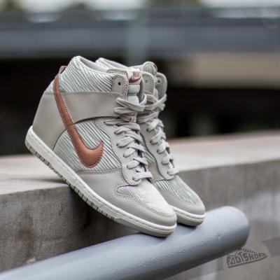 Nike Wmns Dunk Sky Hi Light Bone/ Metalic Red Bronze- Light Bone