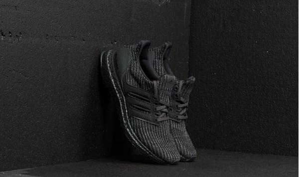 adidas Ultraboost Core Black/ Core Black/ Core Black