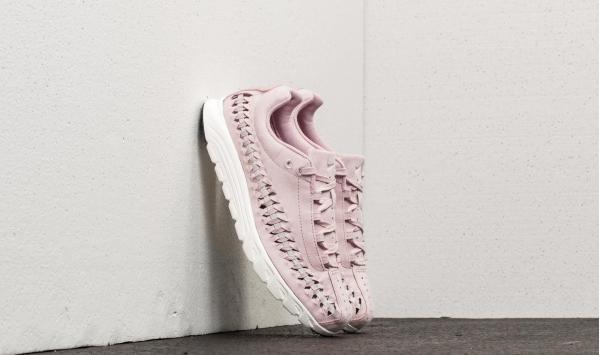 Nike Wmns Mayfly Woven Particle Rose/ Particle Rose