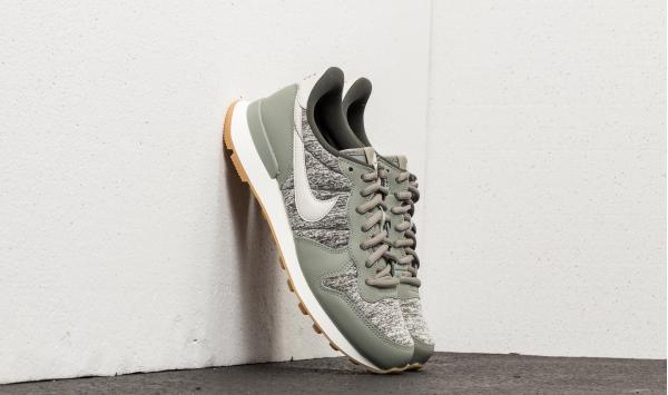Nike Internationalist WMNS Dark Stucco/ Light Bone-Sequoia