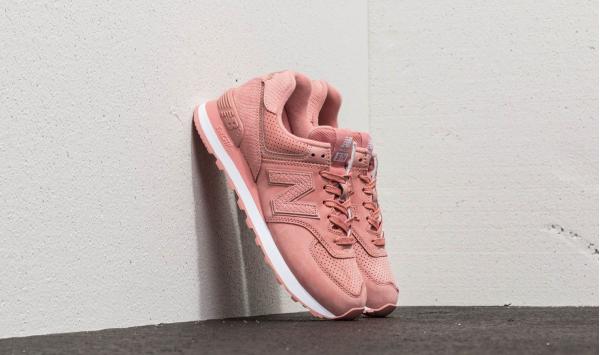 New Balance 574 Dusted Peach
