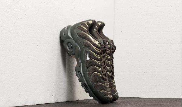 Nike Air Max Plus Sequoia/ White-Netural Olive