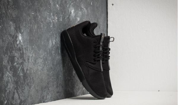 Jordan Eclipse Black/ Metallic Gold-White