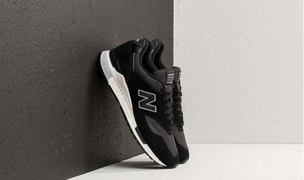 New Balance 840 Black/ Phantom
