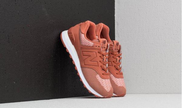 New Balance 574 Dusted Peach