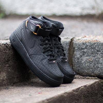 Nike Air Force 1 MID ´07 LV8 Black/ Black