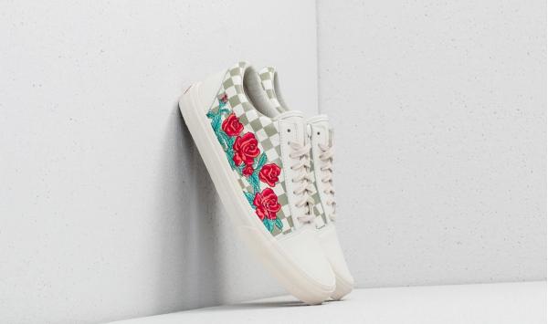 Vans Old Skool DX (Rose Embroidery) Marshmallow