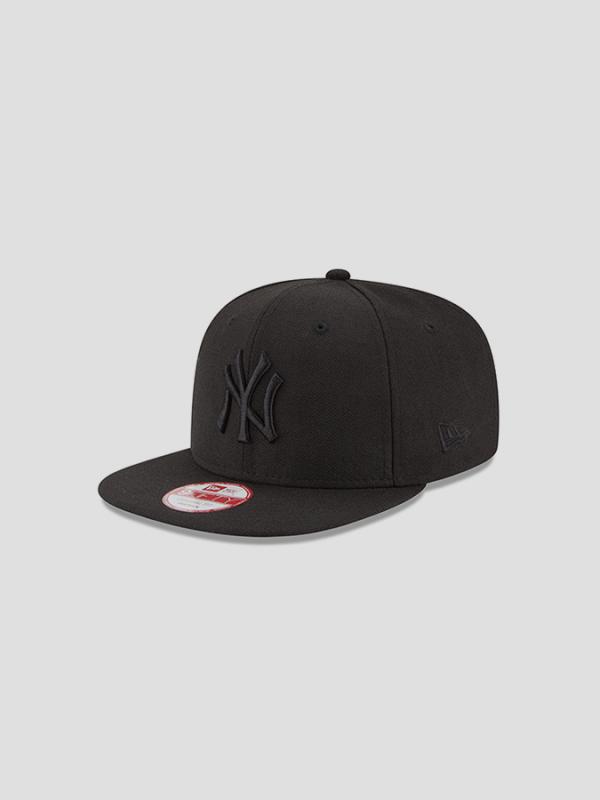 Kšiltovka New Era 950 MLB NEYYAN Černá