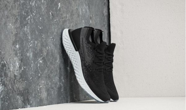 Nike Epic React Flyknit Black/ Black-Dark Grey