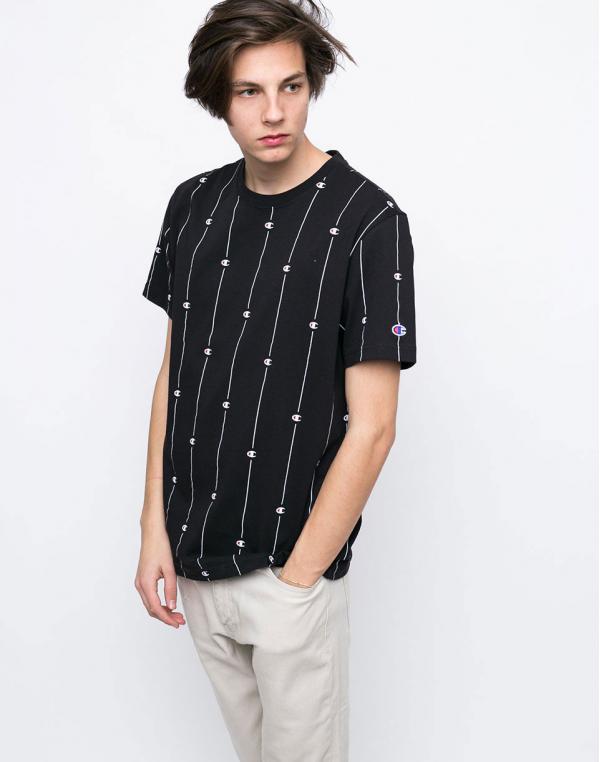 Logo tee Champion Crewneck NBK