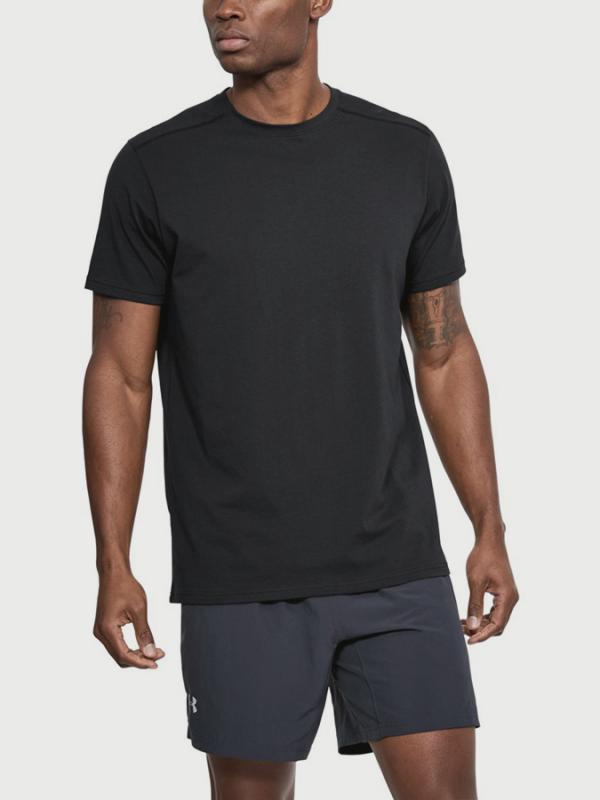 Tričko Under Armour Run Back Graphic SS Černá