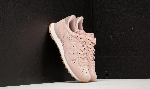 Nike W Internationalist Premium Particle Beige/ Particle Beige