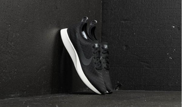Nike Dualtone Racer SE Black/ Dark Grey/ Sail