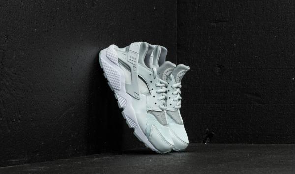 Nike Wmns Air Huarache Run Barely Grey/ Light Pumice-White