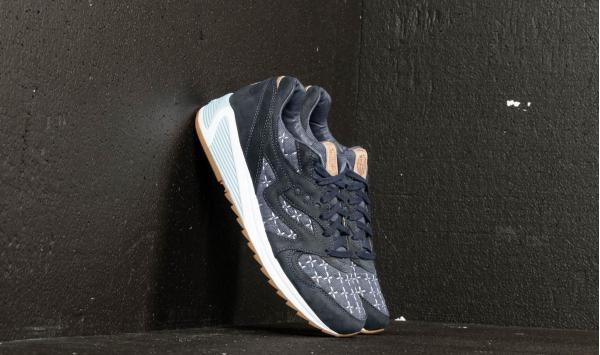 Saucony x Up There Store GRID 8000 "Sashiko" Navy