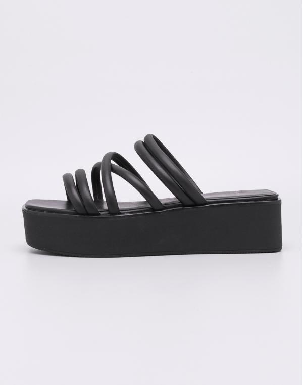 Vagabond Bonnie Black 38