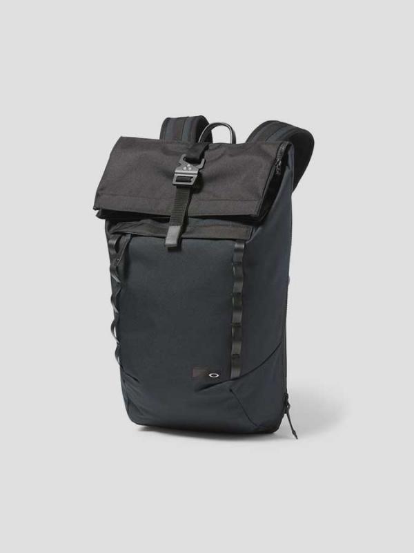 Batoh Oakley Voyage 23L Roll Top Černá