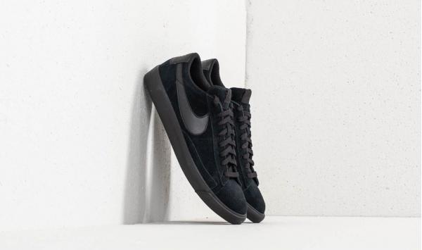 Nike Blazer Low LE Black/ Black