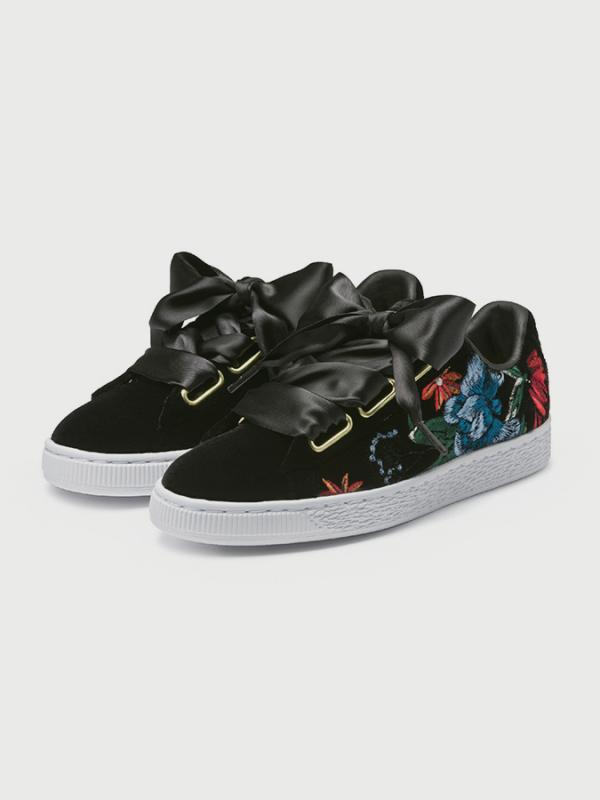 Boty Puma Basket Heart Hyper Emb Wn s Černá