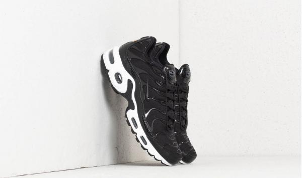 Nike Wmns Air Max Plus SE Black/ Dark Grey