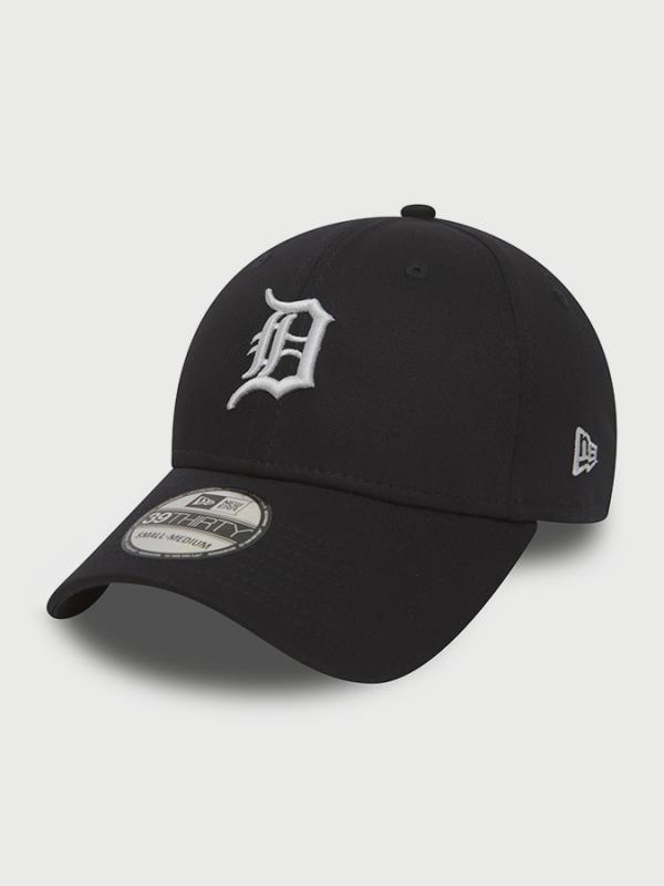 Kšiltovka New Era 3930 MLB Team Essential DETTIG Černá