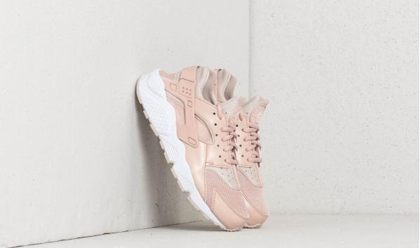 Nike Air Huarache Run WMNS Particle Beige/ Desert Sand
