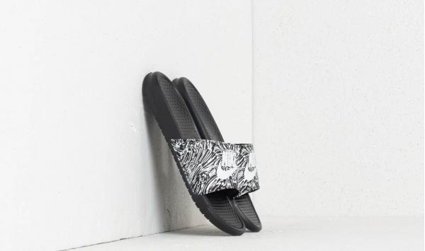 Nike Benassi Just Do It Print Black/ Summit White