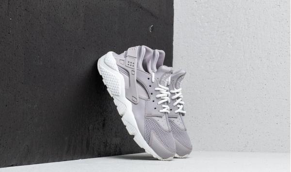 Nike Air Huarache Run SE W Atmosphere Grey