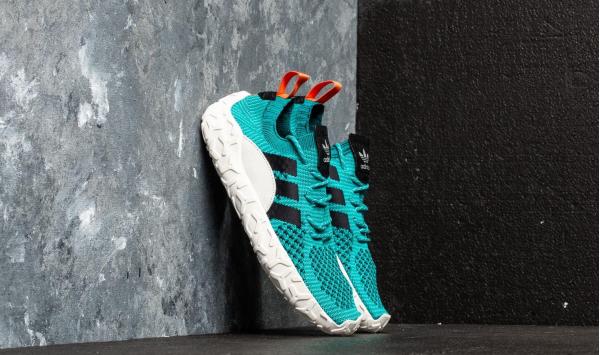 adidas F/ 22 PRIMEKNIT Ftwr White/ Crystal White/ Trace Orange