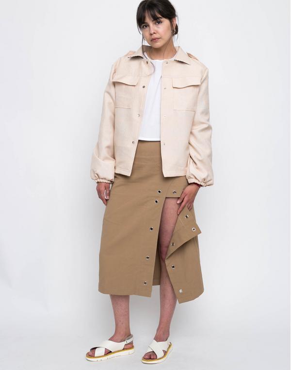 House of Sunny Utility worker wicker 38