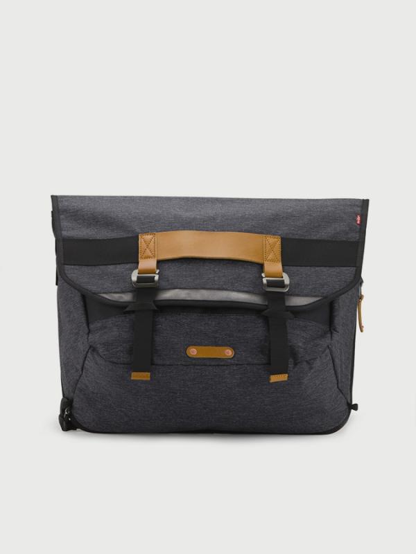 Batoh LEVI'S Commuter Messenger Černá