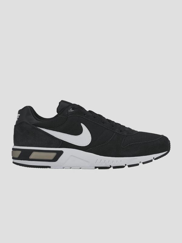 Boty Nike NIGHTGAZER Černá