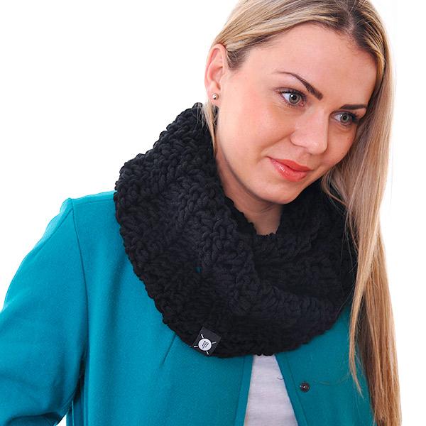Freshlabels Šála Stay warm černá