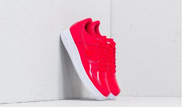 Nike Air Force 1 '07 LV8 UV Siren Red/ Siren Red-White