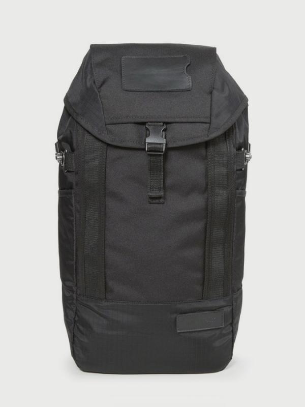 Batoh Eastpak Fluster Černá
