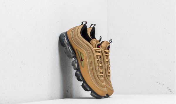 Nike Air Vapormax '97 Metallic Gold/ Varsity Red