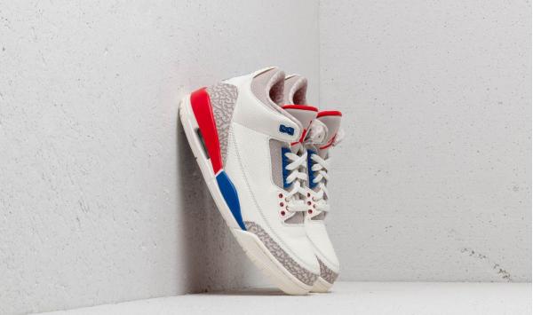 Air Jordan 3 Retro Sail/ Sport Royal-Light Bone