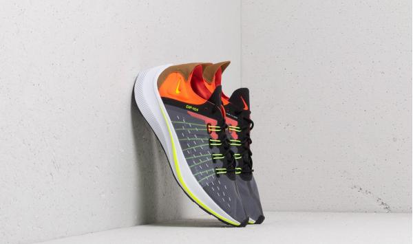 Nike Exp-X14 Black/ Volt-Total Crimson
