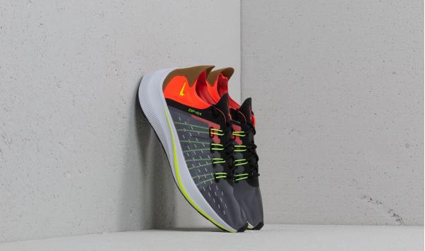 Nike Exp-X14 W Black/ Volt-Total Crimson